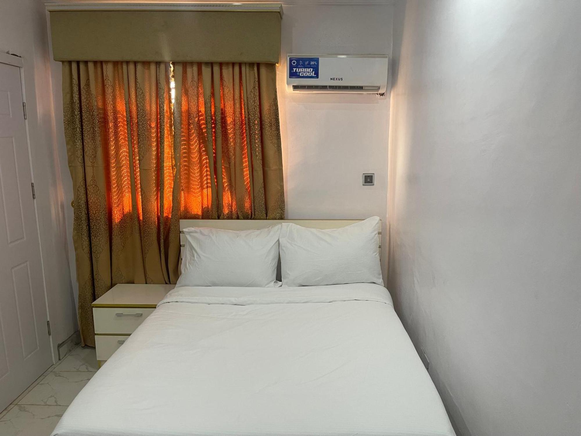 White Gold Hotel 伊凯贾 外观 照片