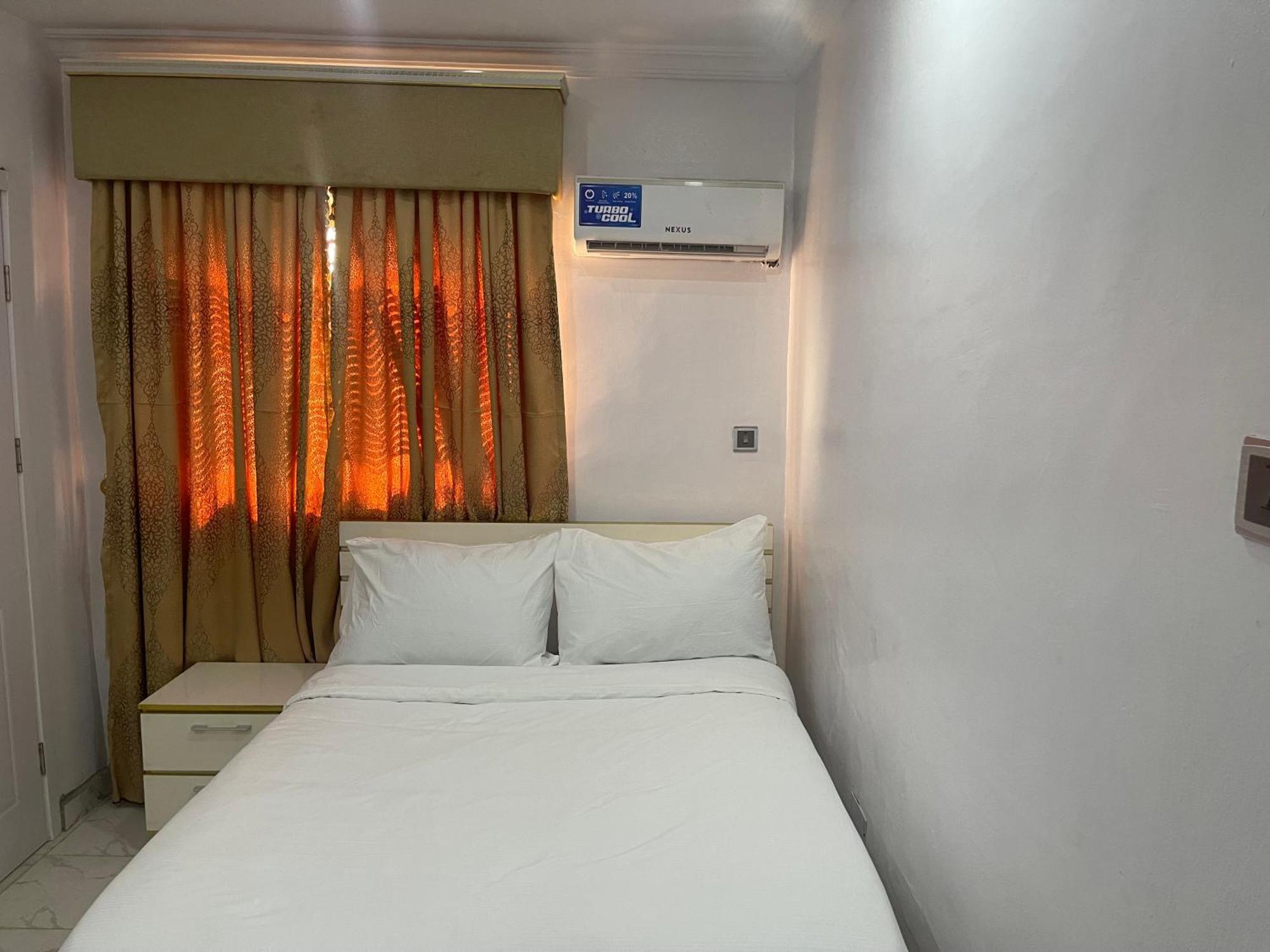 White Gold Hotel 伊凯贾 外观 照片
