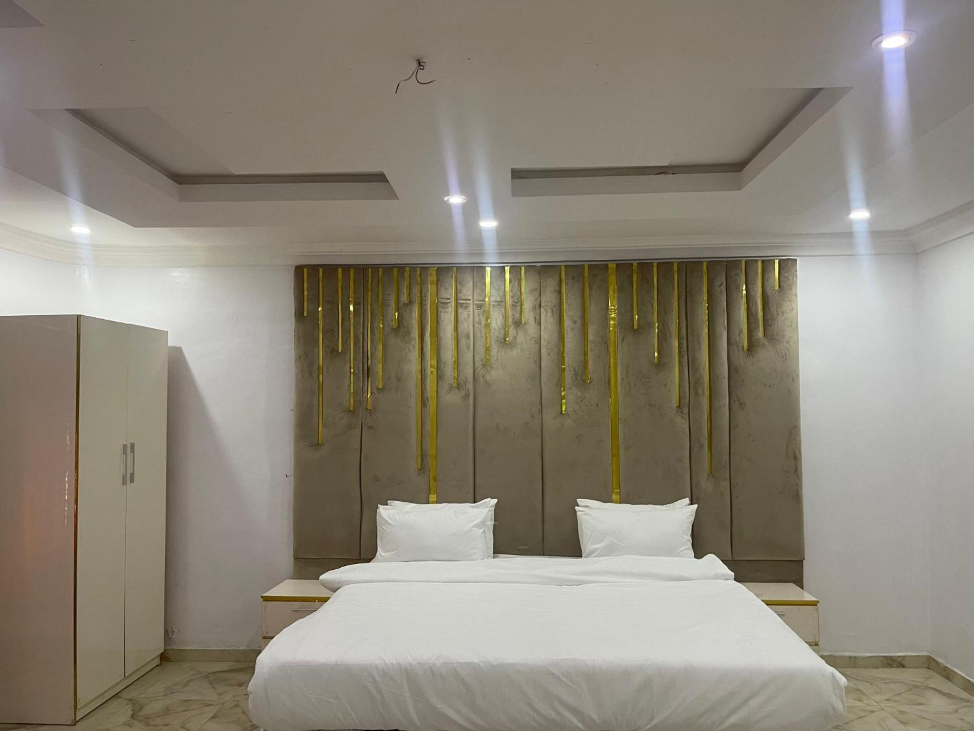 White Gold Hotel 伊凯贾 外观 照片