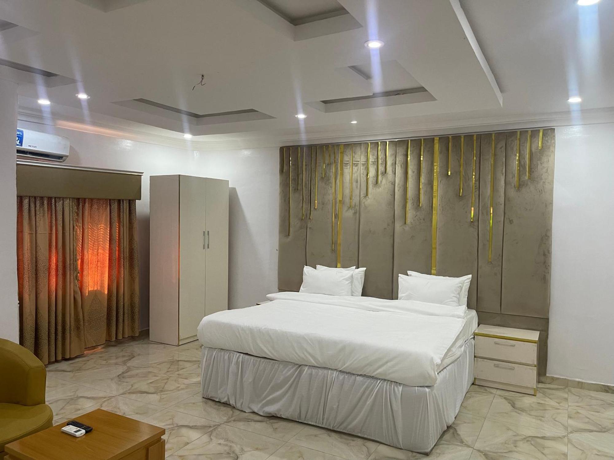 White Gold Hotel 伊凯贾 外观 照片