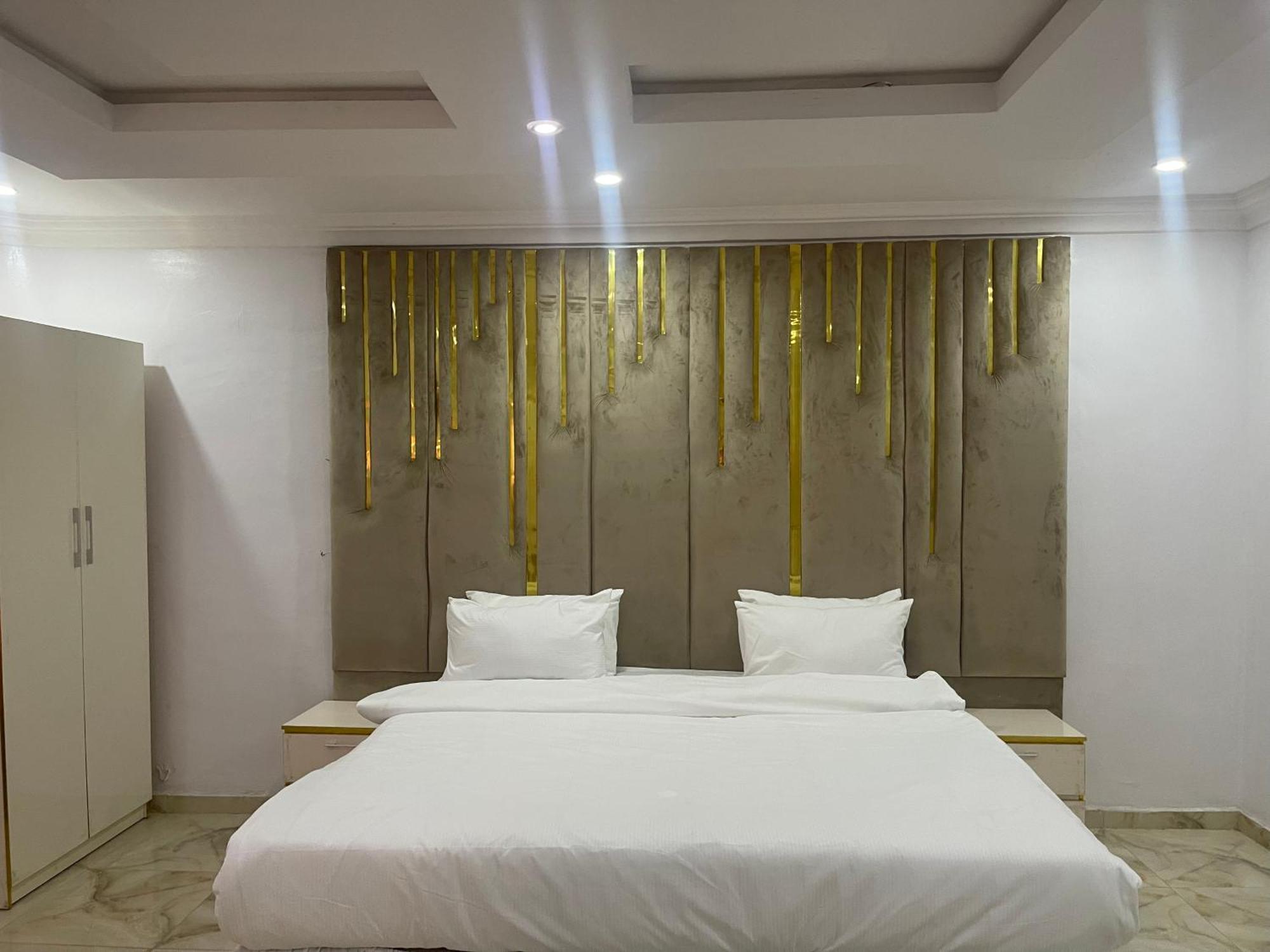 White Gold Hotel 伊凯贾 外观 照片