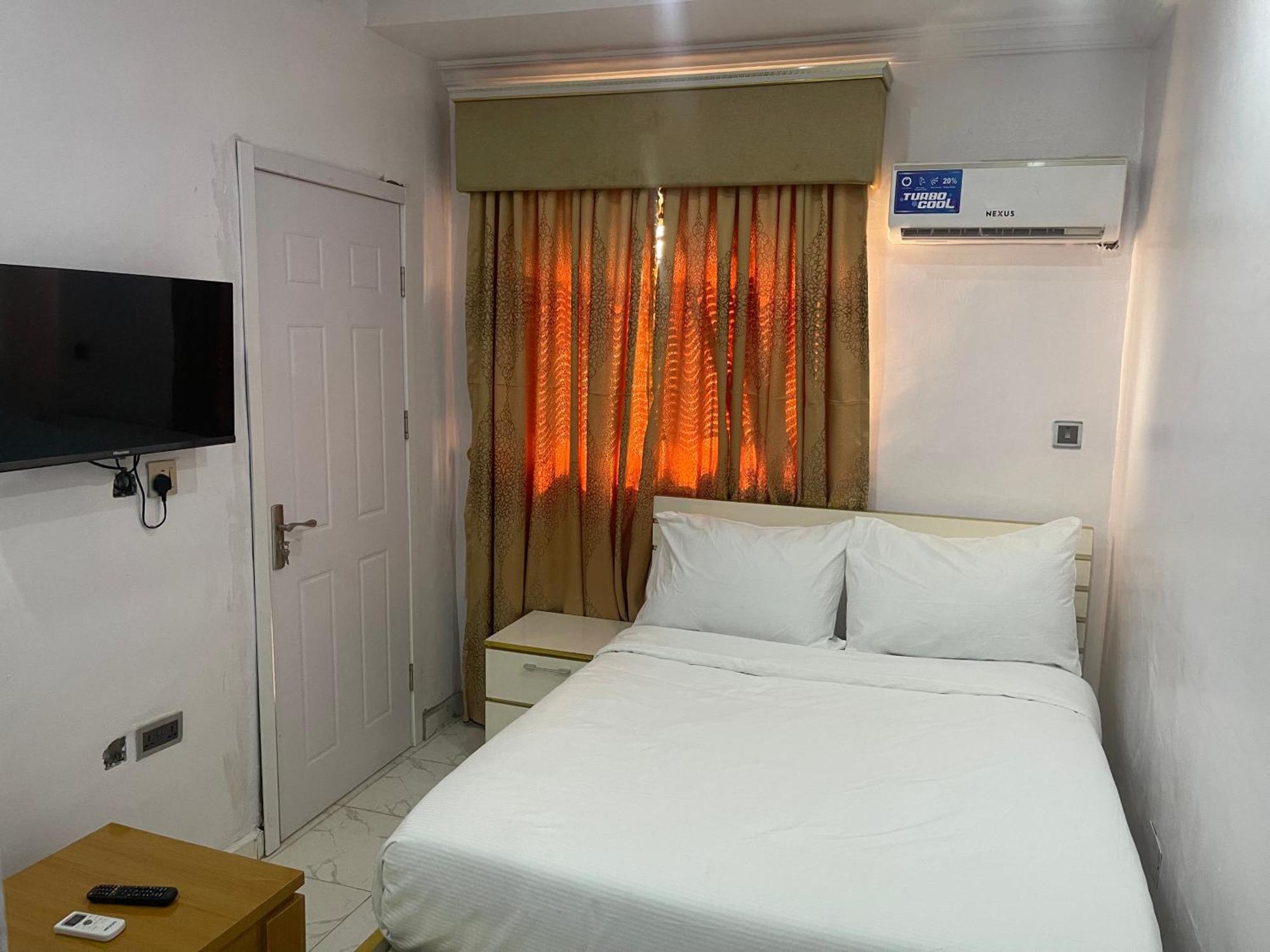White Gold Hotel 伊凯贾 外观 照片